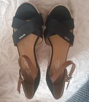 Keilabsatz Schuhe Essen - Essen-West Vorschau