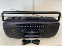 Radio Grundig RR 300 mit Kassetten Recorder Stereo in Top Zustand Hessen - Gießen Vorschau