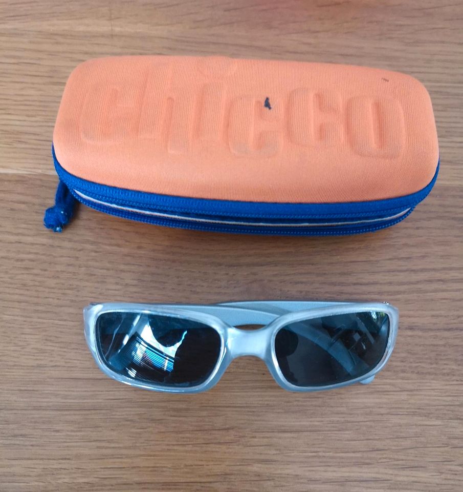 Chicco Sonnenbrille silber Baby / Kleinkind in Hessen - Hattersheim am Main  | eBay Kleinanzeigen ist jetzt Kleinanzeigen