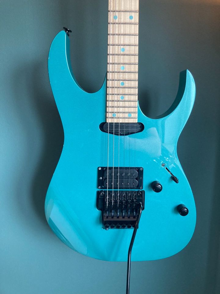 Ibanez RG565 Genesis Emerald Green in Maxhütte-Haidhof