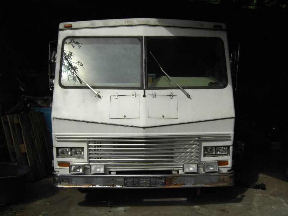 Winnebago Dodge REX 22 7,2l 440 Mopar Wohnmobil Teile Ersatzteile in Stadtoldendorf