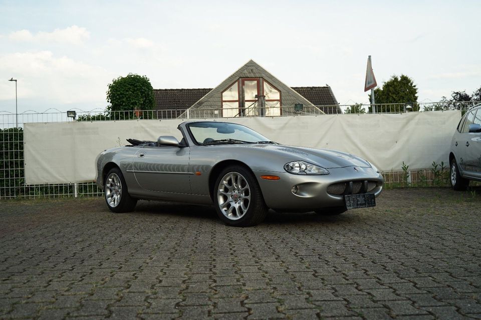 Jaguar XKR S/C Cabriolet 4.0 V8 Kompressor H/K MEMORY in Kaarst