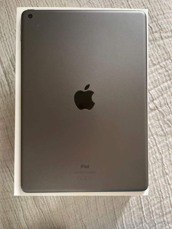 iPad 8. Generation 32 GB spacegrau in Dortmund