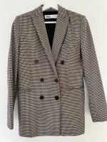 Karierter Blazer in Beige / Schwarz von Zara in Größe XS Niedersachsen - Oldenburg Vorschau