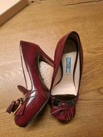 Prada Pumps/ High Heels in bordeaux, Gr. 35,5 München - Au-Haidhausen Vorschau