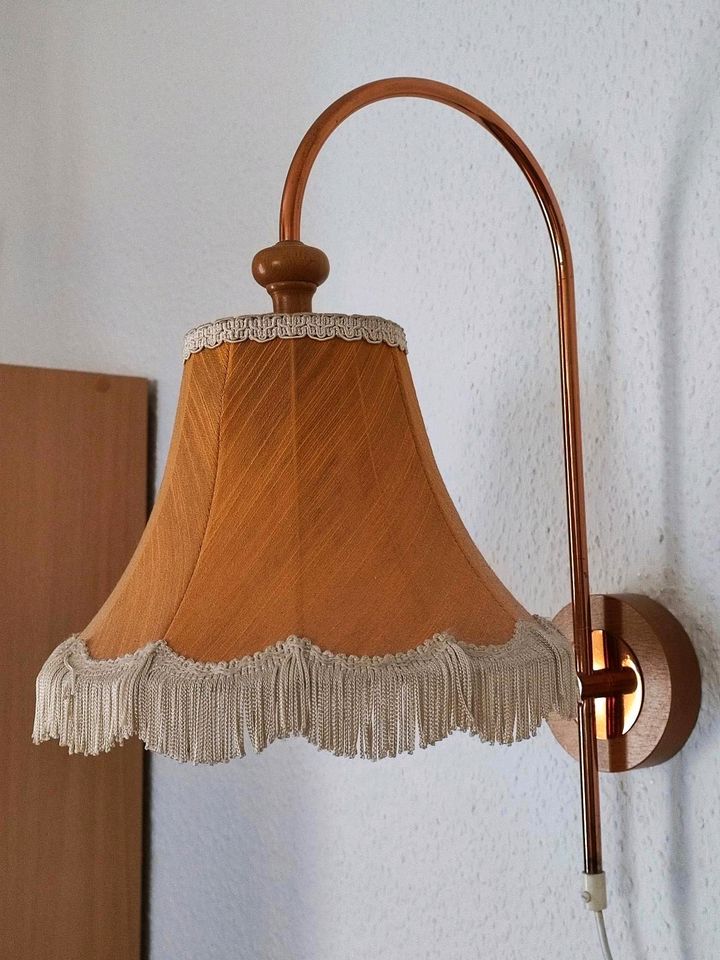 60 er Vintage Messing Holz Wandleuchte Wandlampe orange in Altenburg