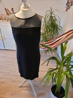 Schönes Kleid Größe XL Stretch (42/44) schwarz ESPRIT Innenstadt - Köln Altstadt Vorschau