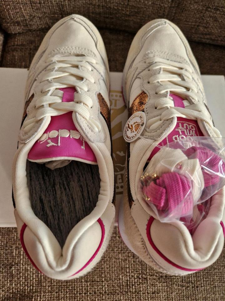 Diadora v7000 caligula sale