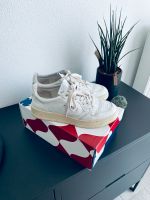 Autry Sneaker 40 weiß Turnschuhe Schuhe Leder white Bayern - Aichach Vorschau