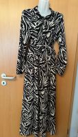 Langes Kleid Maxikleid beige/schwarz Gr. M Hessen - Fulda Vorschau