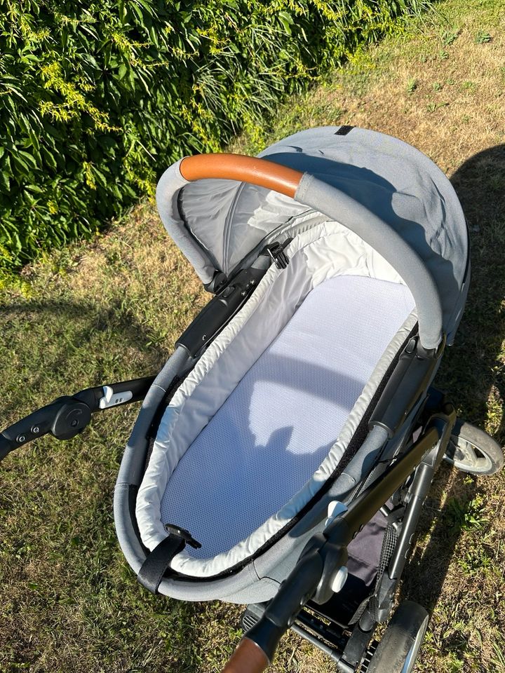 Mutsy evo Kinderwagen und Buggy in Wipfratal