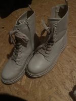 Boots beige Nordrhein-Westfalen - Menden Vorschau