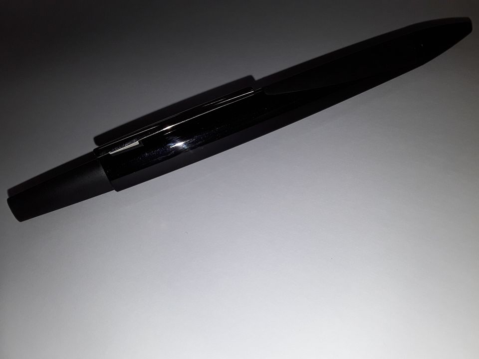 Pelikan Kugelschreiber Th.ink schwarz neu aus Sammlung in Weilerswist