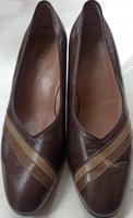 Damenschuhe braun echt Leder XXL Gr.41 nur 10 ,-- EUR Berlin - Reinickendorf Vorschau