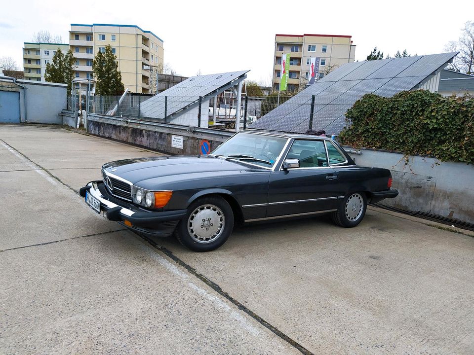 Mercedes Benz SL 560 R107 cabrio in Burghammer