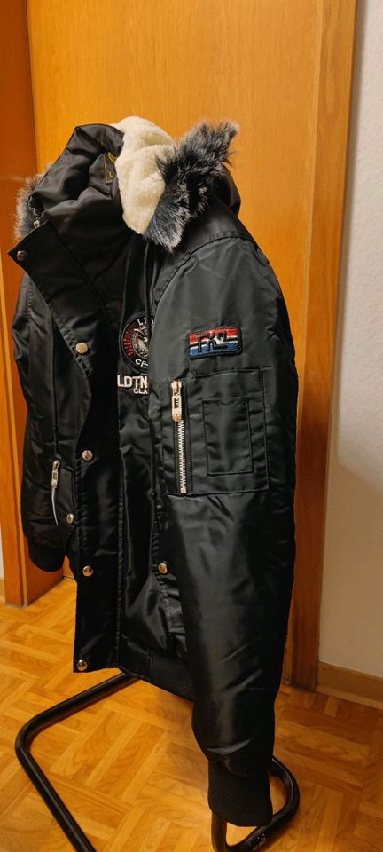 Winterjacke in Schwarz ''Neu'' in Bad Brückenau