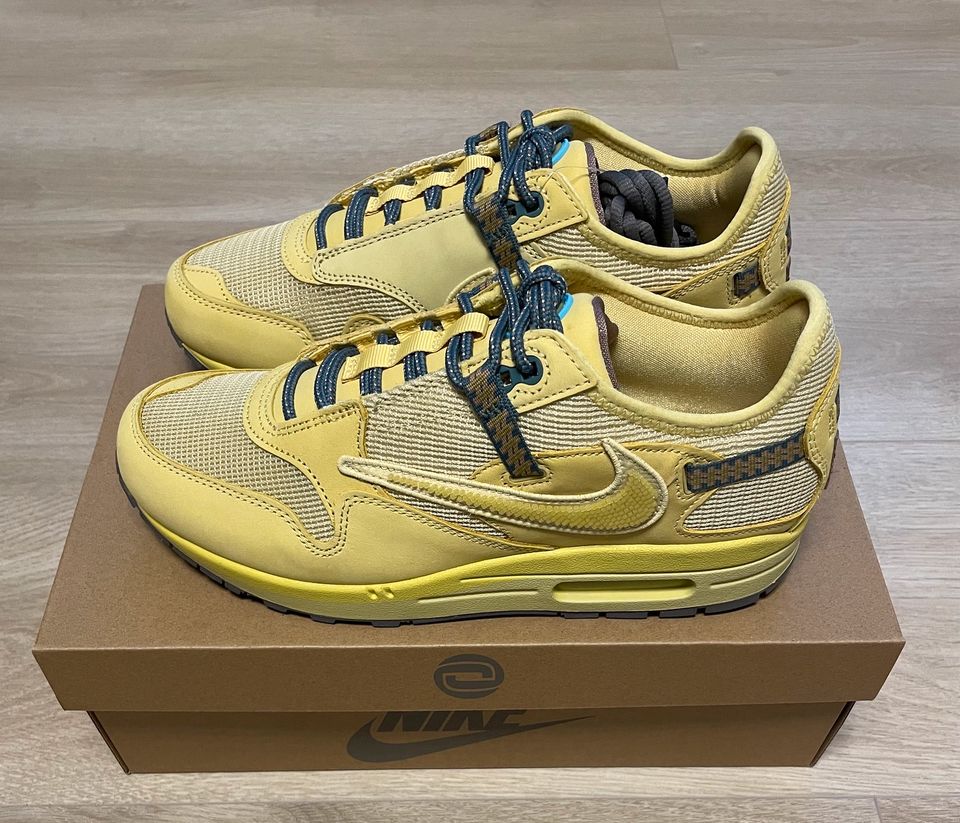 Nike Air Max 1 x Travis Scott CJ - Saturn Gold - EU 42 - NEU in Braunschweig