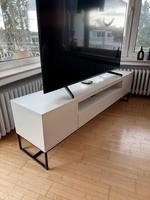 Fernsehschrank „Lowboard Zappy II“ (weiß/schwarz) Nordrhein-Westfalen - Siegburg Vorschau