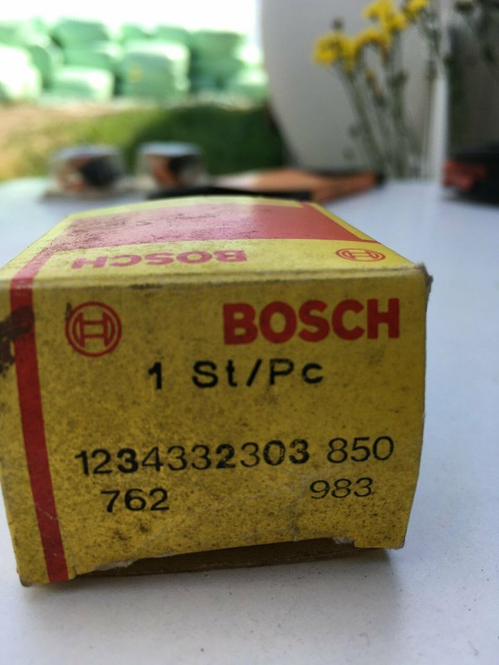 BOSCH - Zündverteilerläufer 1 234 332 303 Neu in Erlenbach