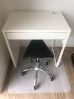 IKEA Micke Schreibtisch + Sattelhocker + Bodenschutzmatte Rostock - Dierkow Vorschau
