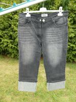 3/4 kurze Jeans Hose grau schwarz Toffs Glitzer Schleswig-Holstein - Groß Vollstedt Vorschau