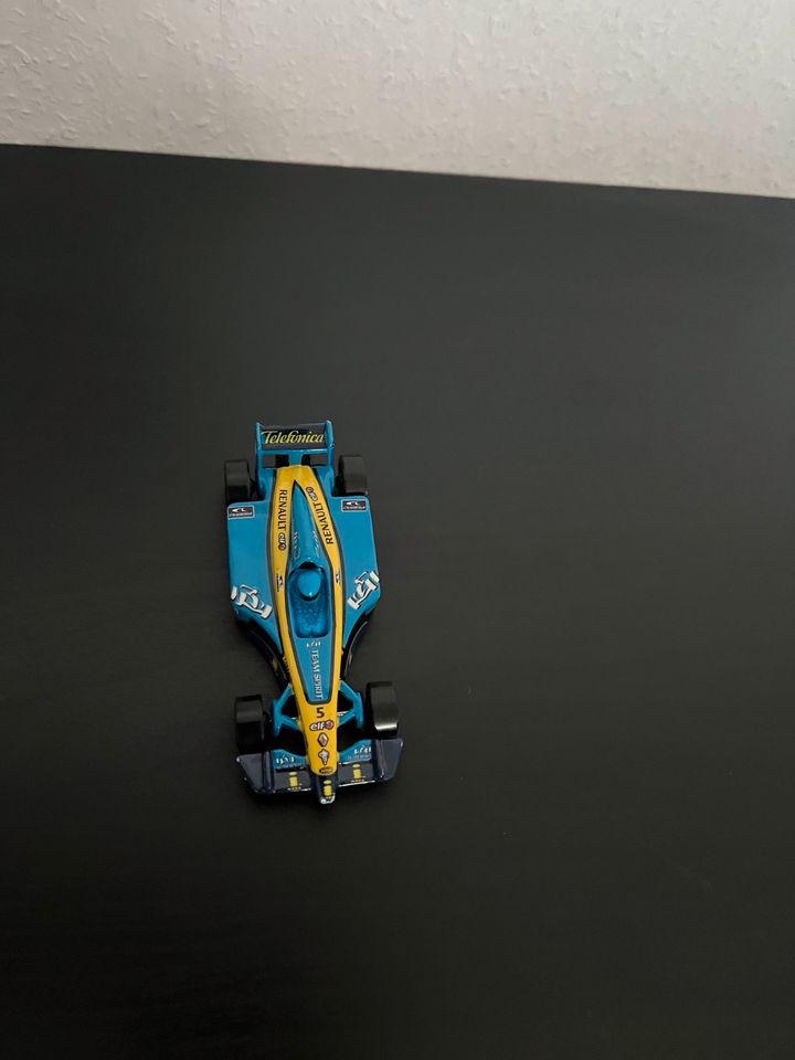 HOT WHEELS RENAULT F1 FORMULA TEAM FERNANDO ALONSO 2006 in Worms