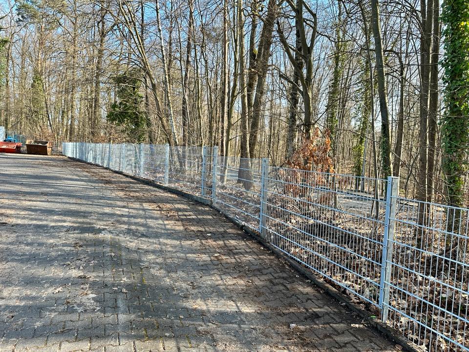 Doppelstabmattenzaun Gittermattenzaun Tor Sichtschutz Gabionen in Erlenbach am Main 