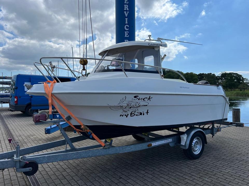 Quicksilver Pilothouse 500 Boot, 60PS Außenborder, Trailer, etc. in Leipzig