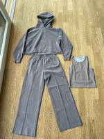 Zara Sport Jogginganzug mit T-Shirt grau Gr. 164 Bayern - Regensburg Vorschau