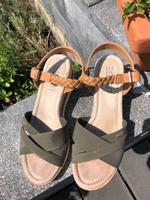 Sommerliche Sandalen- Esprit - Gr 39 Niedersachsen - Hitzacker Vorschau