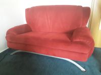 Sofa/Couch 2-Sitzer rot Alu-Füße Bayern - Schwenningen Vorschau