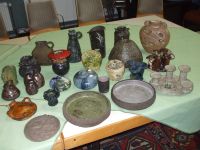 Keramik Konvolut 24 ausgefallene Vasen Pflanzgefäße Handarbeit Wuppertal - Langerfeld-Beyenburg Vorschau