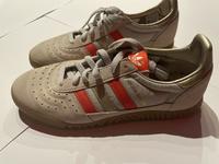 adidas sneaker NEU gr. 42 Thüringen - Sonneberg Vorschau