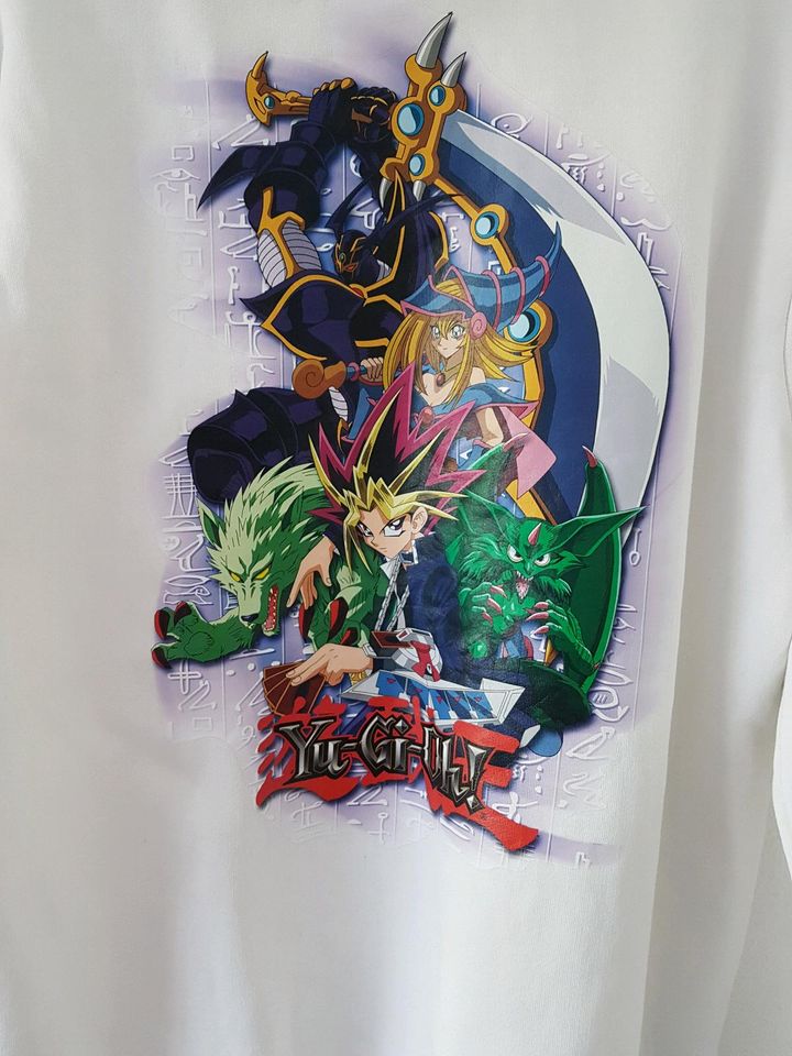 YU-GI-OH HOODIE SWEATSHIRT NEU GR M WEISS ANIME YUGIOH in Geseke