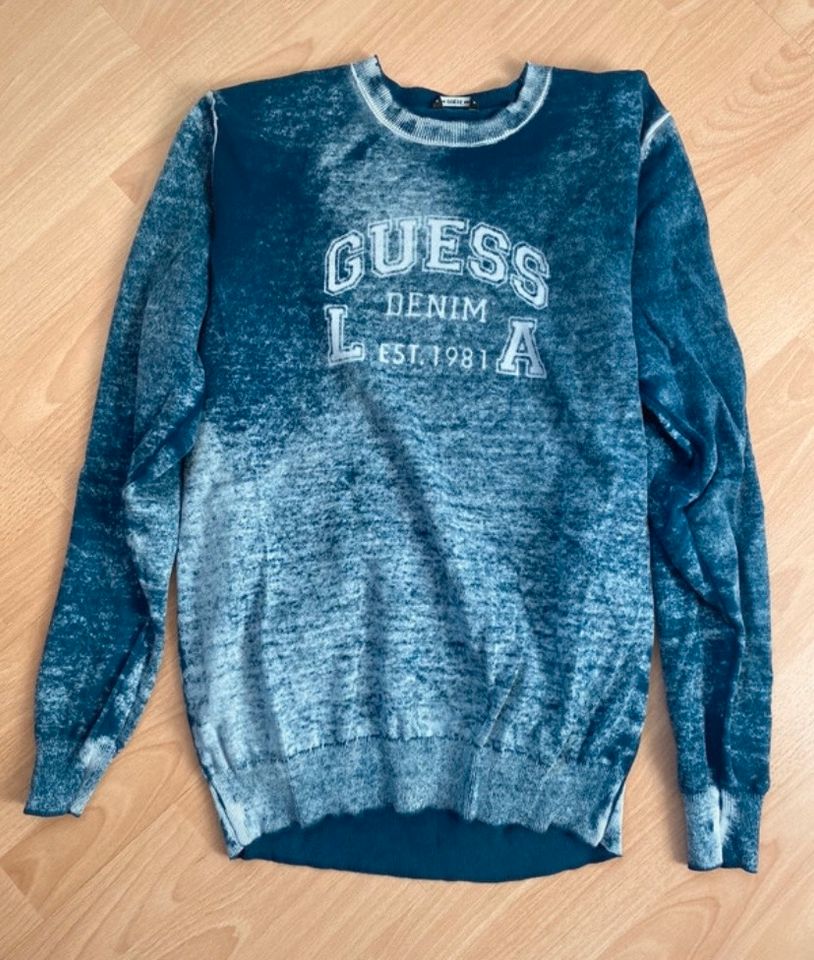 Guess Pullover/Sweatshirt , , Größe L , von beiden Seiten tragbar in Eisenhüttenstadt