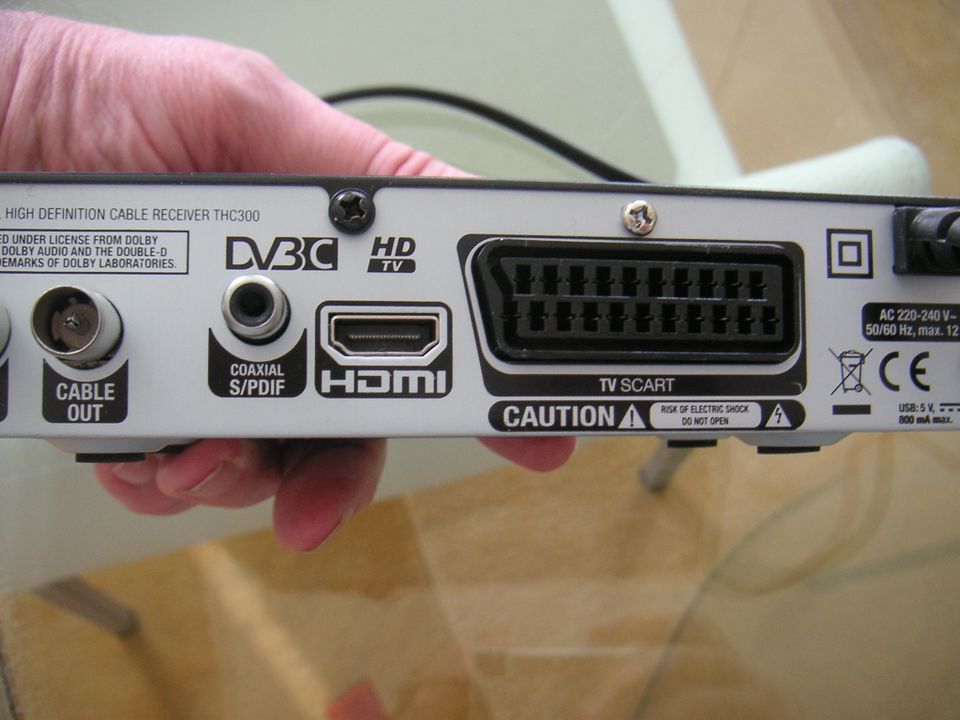 Thomson Digital Cable HD Receiver THC300 in Köln
