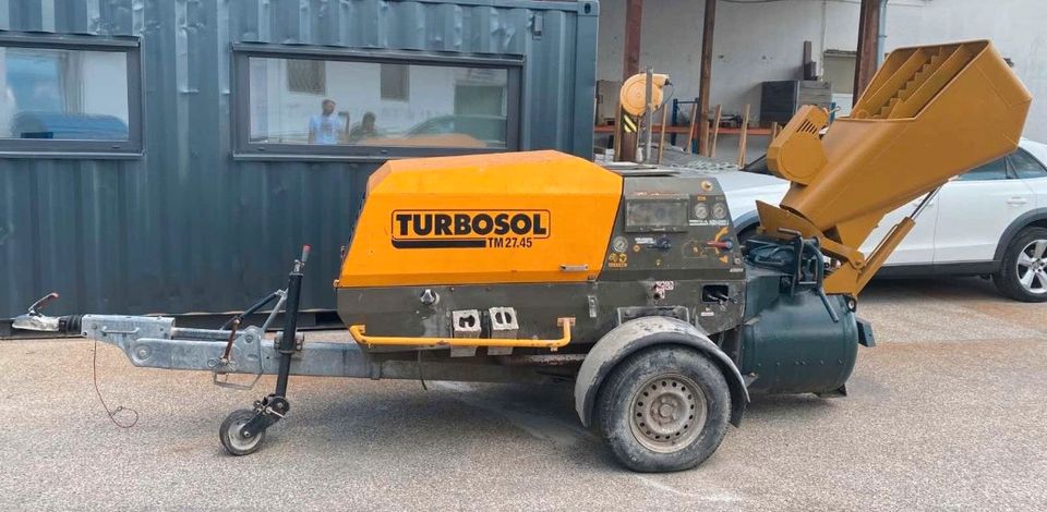 TURBOSOL TM 27.45  Betonpumpe in Passau