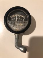 Altes Manometer DDR / Russische Produktion Reifenprüfer Niedersachsen - Barendorf Vorschau