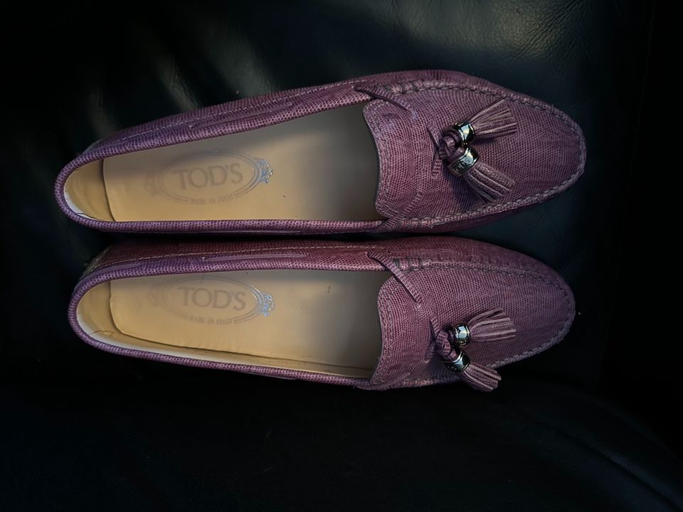 Tods Tod‘s Slipper Halbschuhe Lila Loafer 39 in Hannover