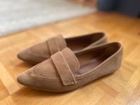 Slipper beige Größe 39 flache Schuhe Potsdam - Babelsberg Nord Vorschau