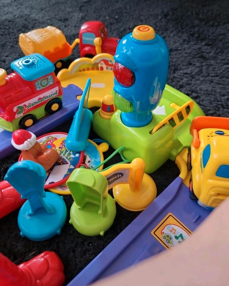 Vtech Autorennbahn - Tut Tut Baby Flitzer, Straßen-Set in Karlstadt