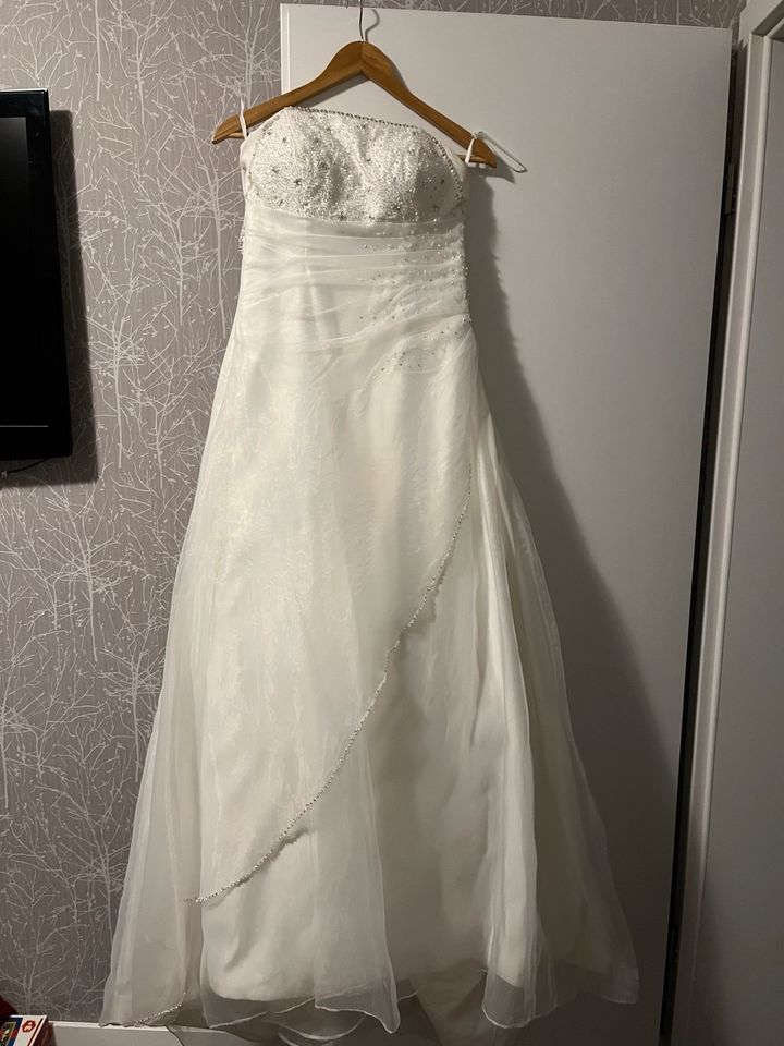 Brautkleid ivory in Oelde