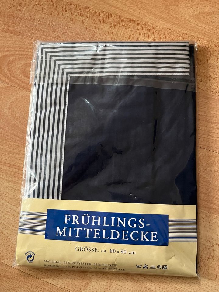 Frühlings Mitteldecke * 80x80 cm * blau * neu OVP in Obertraubling