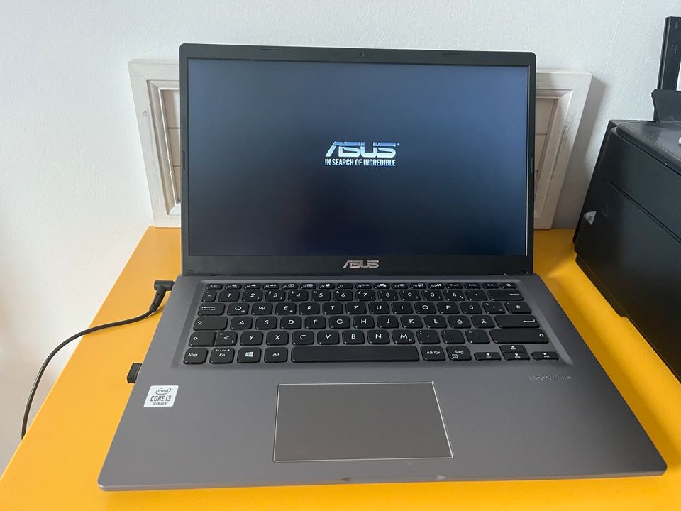 Asus Notebook Laptop Vivobook 14 in Potsdam