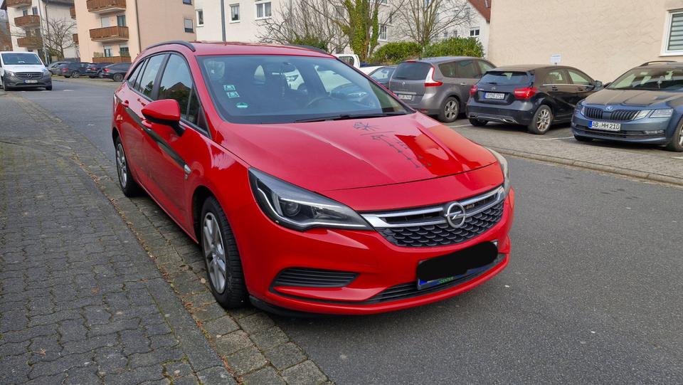 Opel Asta k Sport Tourer in Goldbach