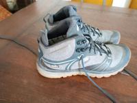 Keen Trekkingboots 38,5 neuwertig Baden-Württemberg - Karlsbad Vorschau