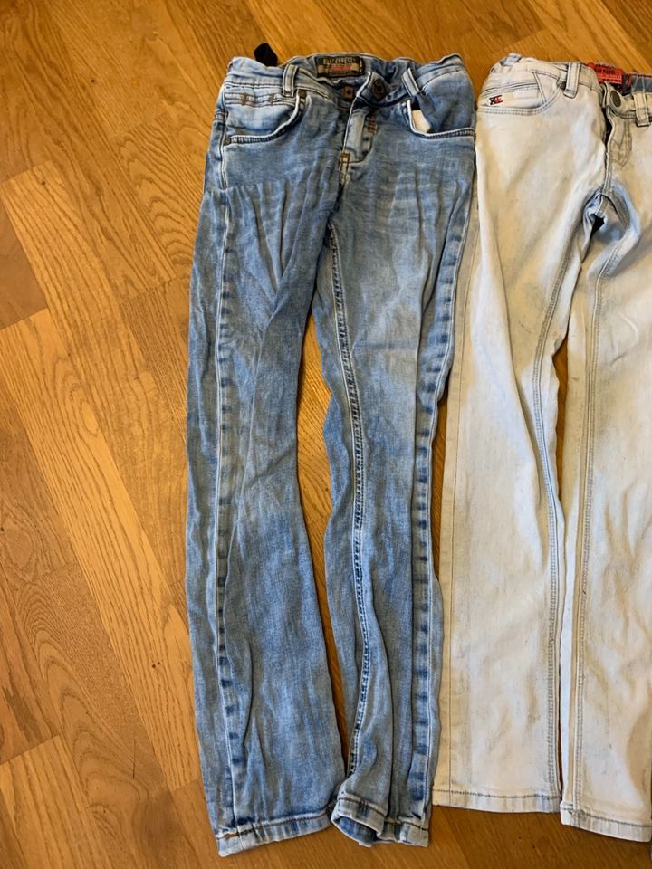 3 Jeans Hosen Junge Größe 128 in Grafing bei München