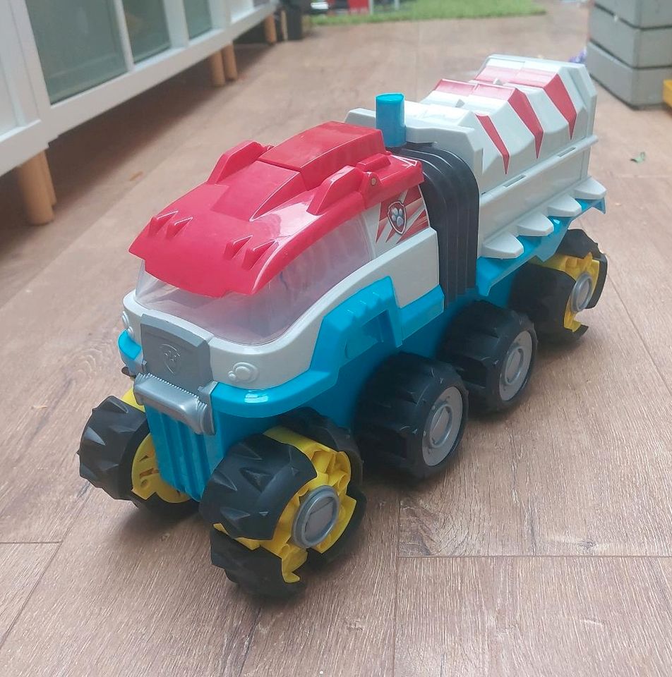 Paw Patrol Truck in Mönchengladbach