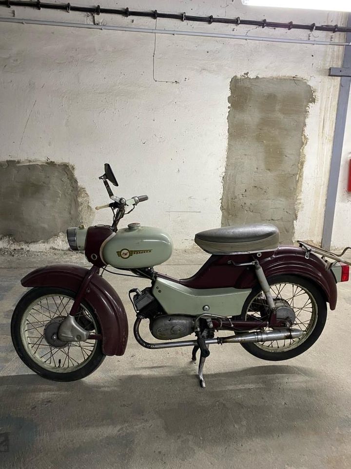 Moped Simson SR 4-1 in Pritzwalk