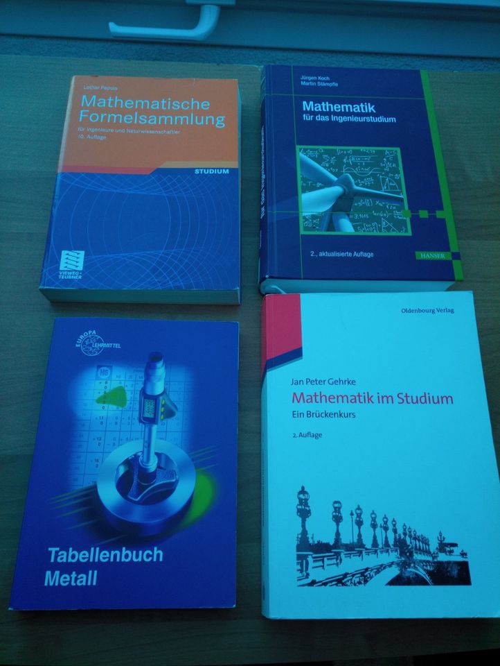 Mathematik Ingenieurstudium mit Formelsammlung + Tabellenbuch in Stuttgart